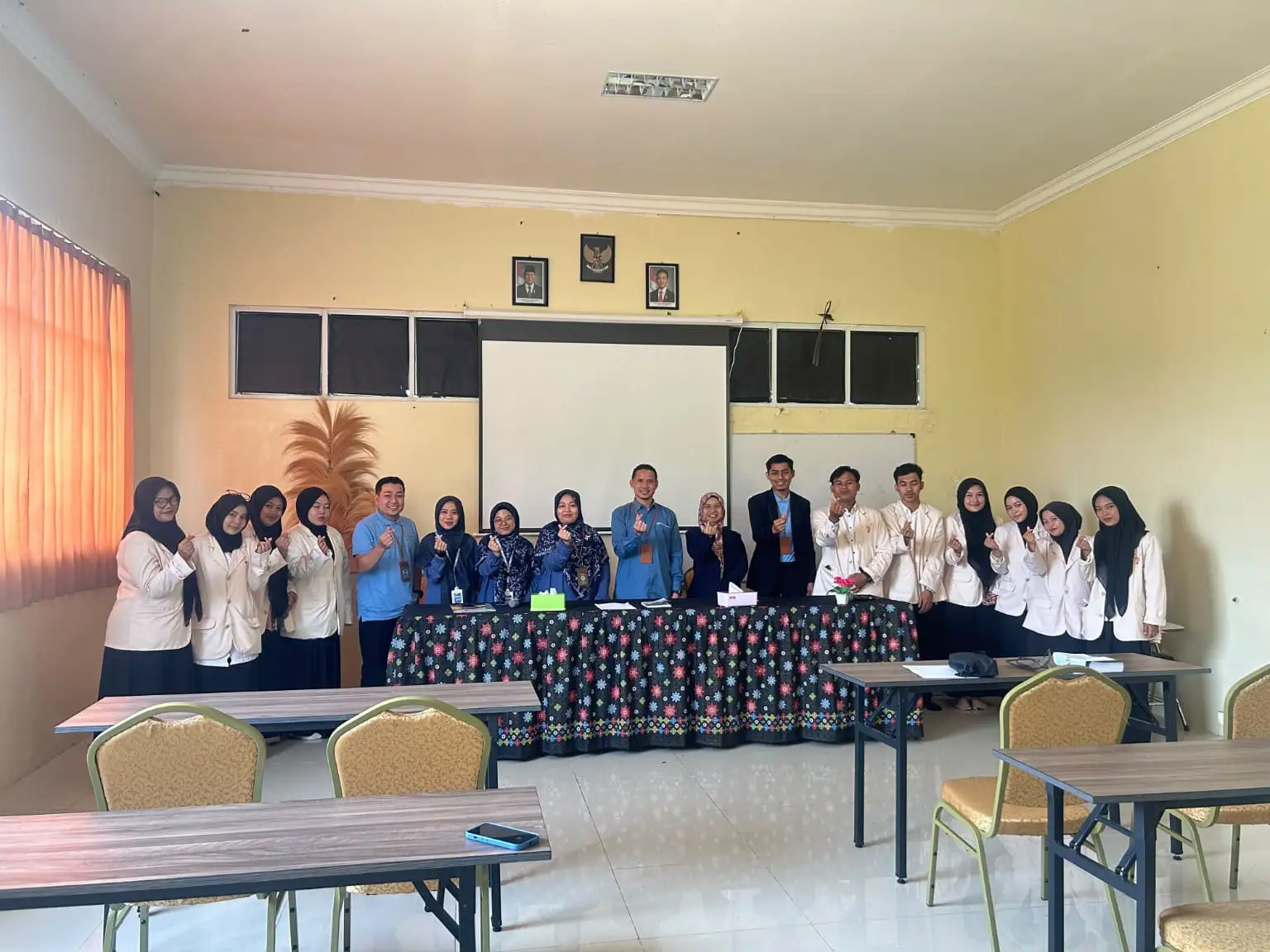 Dari ilmu menjadi Aksi. PLP Integratif Kelompok 27 UIN SMH Banten Resmi Dimulai Untuk Mengabdi di SMPIT Widya Cendekia Kota Serang