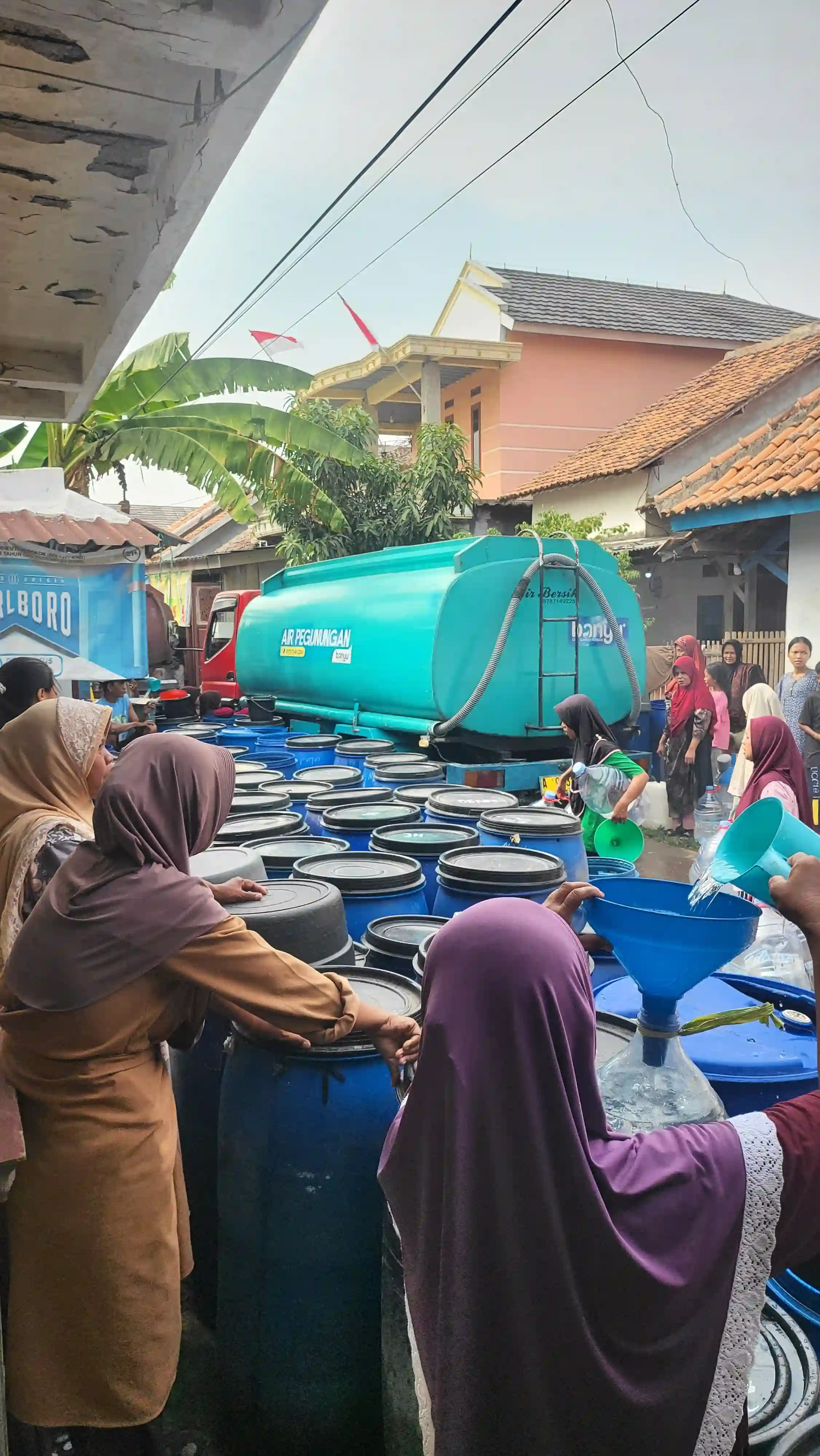 Berbulan-bulan Kekurangan Air Bersih, Warga Kubang Puji Pertanyakan Peran Pemkab Serang