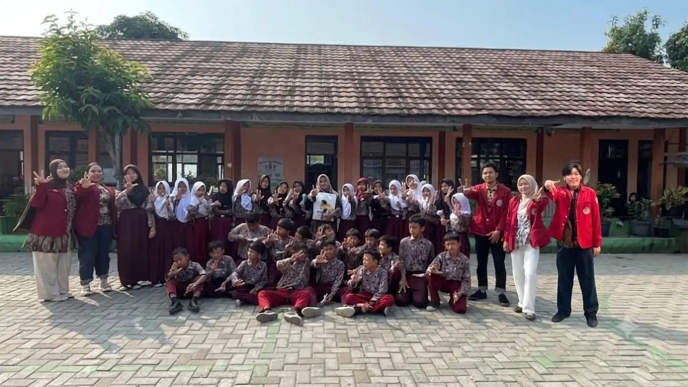 Mahasiswa Universitas Bina Bangsa Gelar Sosialisasi Anti-Bullying dan Pencegahan Pelecehan Seksual di SDN Panancangan 5 Kota Serang